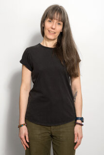 EP Women Rolled Up Sleeve stone washed black