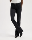 Amy Bootcut Jeans worn in black